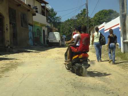 Mortos dois adolescentes no Sarandi em Candeias