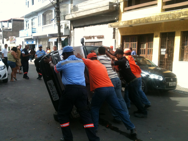 Acidente_rua_do_passe3