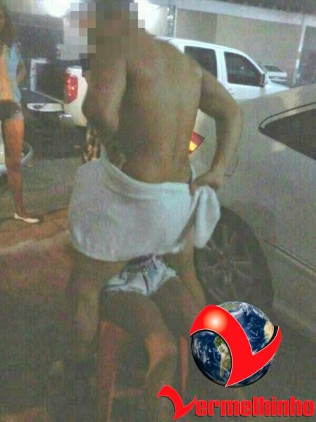 festa em Gandu termina com casais transando na rua (3)