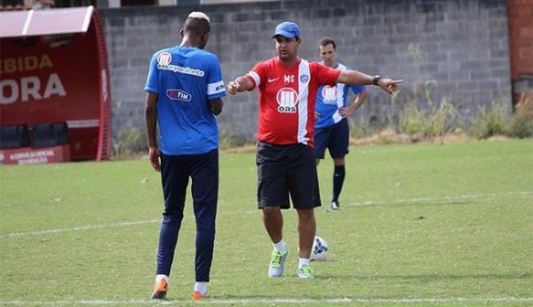 Marquinhos Santos comando treino no CT do Flamengo