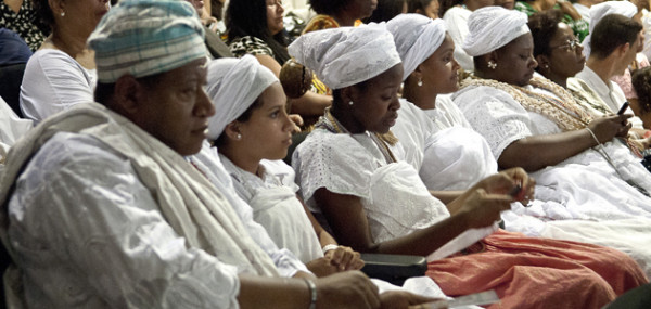A defensora pública Bethânia Ferreira destaca que não cabe ao poder público indicar parâmetros para o reconhecimento de qualquer religião | FOTO: Reprodução |