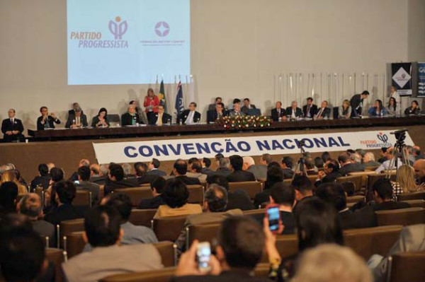 Oito membros do Diretório Nacional do partido pedem uma liminar para suspender os efeitos da convenção e a posterior anulação da reunião de maneira definitiva pela Justiça Eleitoral | FOTO: Reprodução/Agência Brasil |