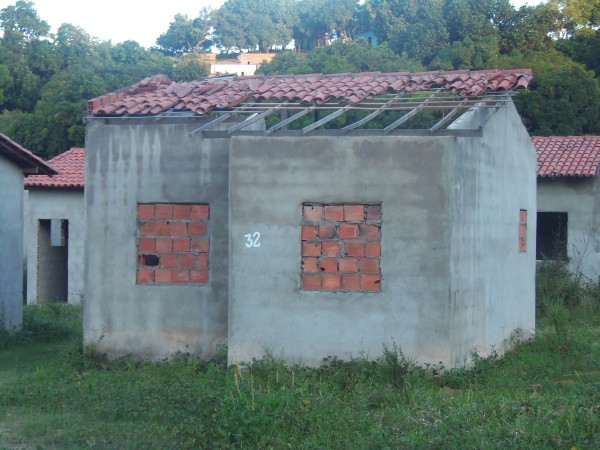 Dezenas de famílias prejudicadas