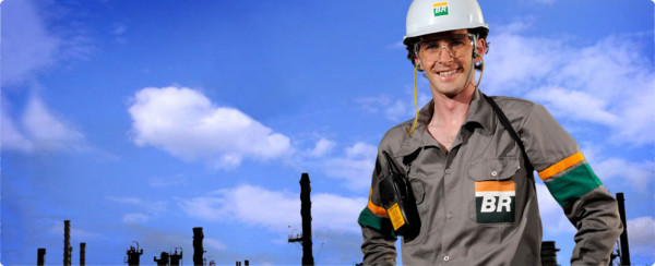 PETROBRAS FUNCIONÁRIO