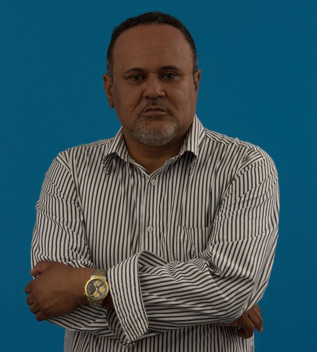 Candeias carece por investimento e mudanças, afirma consultor político Bola-jose