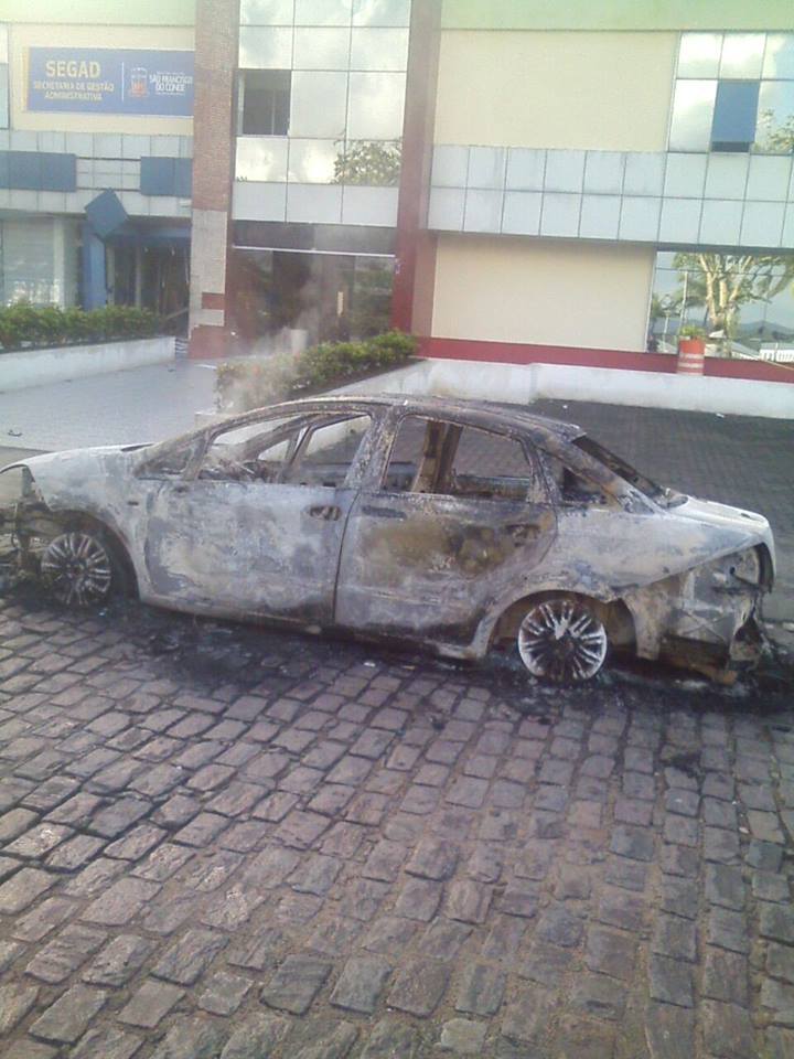 carro-queimado-sfc