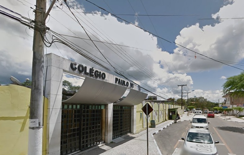 Colégio Municipal Paulo VI, no centro de Candeias