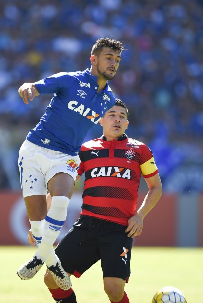 Vitória x Cruzeiro 01