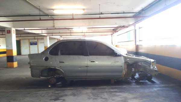 carro-abandonado