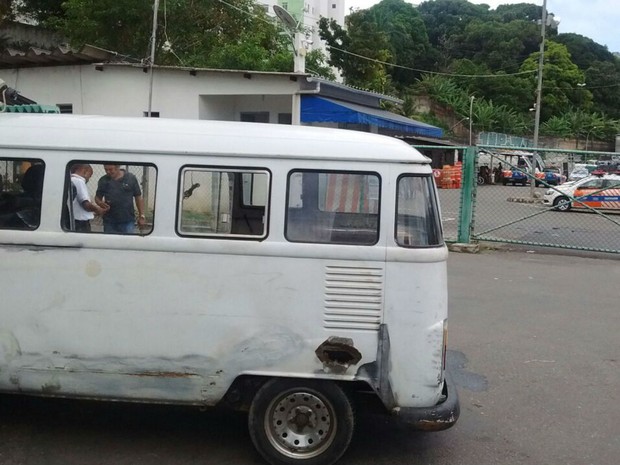 Carro do ovo é recolhido e notificado por som abusivo em Salvador (Foto: Divugação/Transalvador)