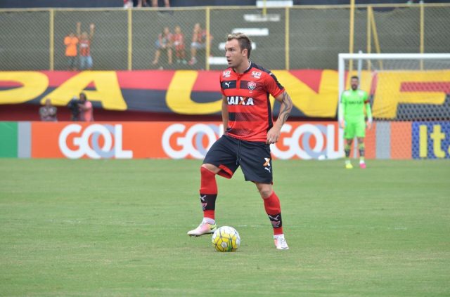 Willian faria jogador do vitoria