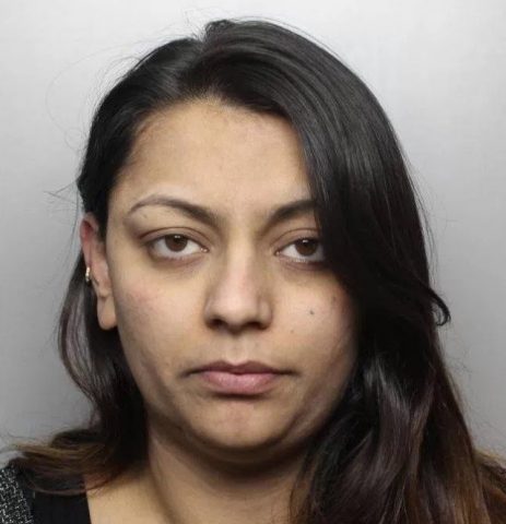 Desconfiada mulher esfaqueia marido após ele fazer a barba e cortar o cabelo