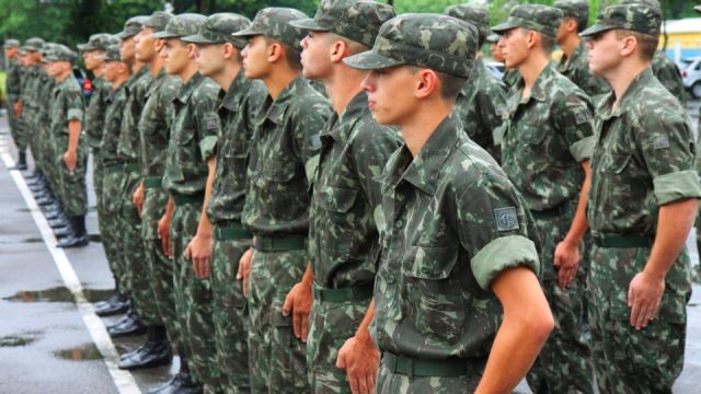 Alistamento militar para jovens que completam 18 anos já começou