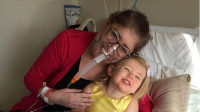 A incrível história da mulher que sobreviveu sem pulmão por seis dias