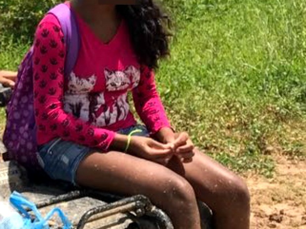 Menina de 14 anos mata o pai com tiro de espingarda após estupro