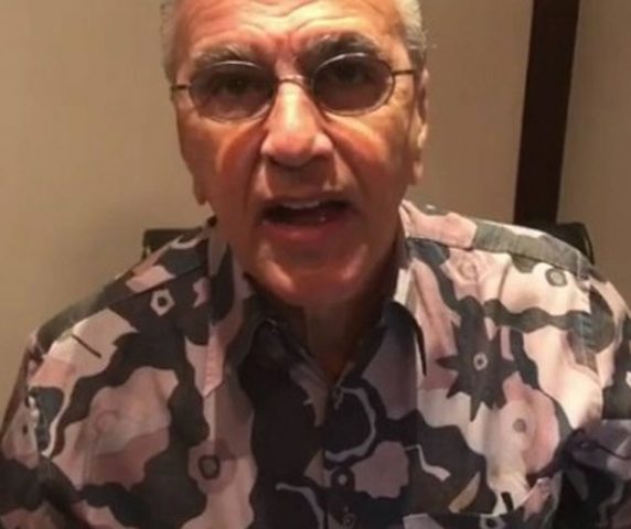 Caetano Veloso defende liberação de todas as drogas após post de Paula Lavigne