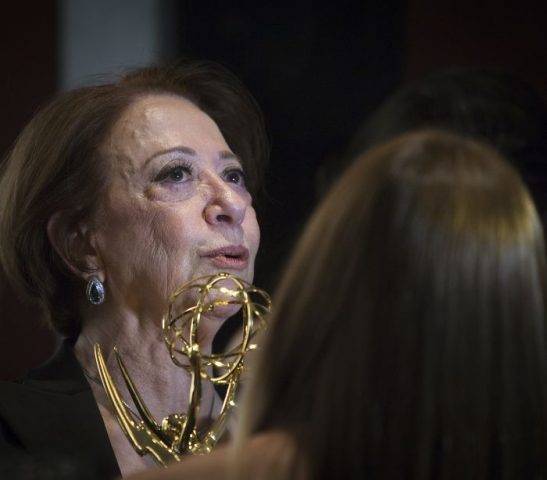 Fernanda Montenegro grita 'Fora Temer' e é aplaudida em festival