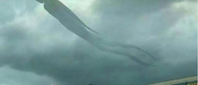 Figura humanoide no céu provoca pânico na Zâmbia