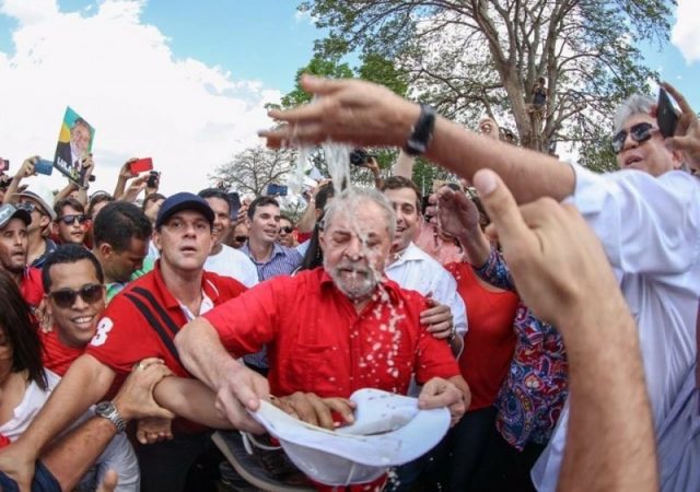 ‘Peçam a Deus para eu não ser candidato, porque se eu for é pra ganhar”, diz Lula