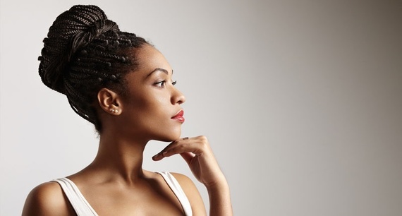 Mulheres negras evoluem na renda, mas ainda sofrem com preconceito