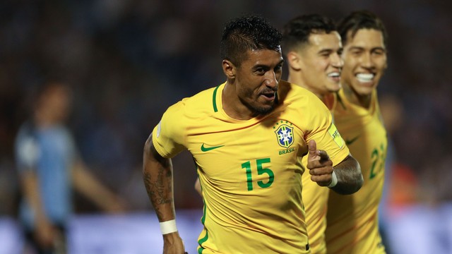 Com três de Paulinho e pintura de Neymar, Brasil goleia o Uruguai