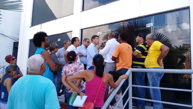Servidores de Madre de Deus marcam assembleia geral para discutir reajuste salarial