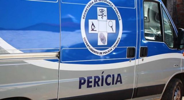 Homem é achado morto enrolado em saco plástico em Salvador,
