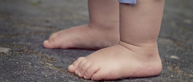Jovem é presa por suspeita de matar filha de 3 anos em Maceió