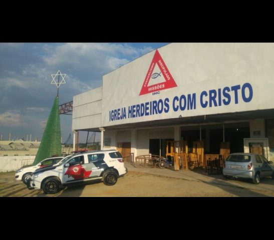Bingo clandestino usava prédio com fachada de igreja evangélica em SP