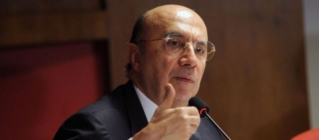 Governo quer aprovar reforma da Previdência até outubro, diz Ministro
