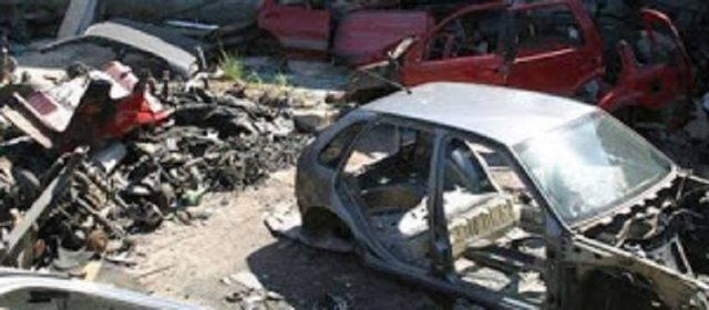 FEIRA DE SANTANA: Local de desmanche de carros é encontrado pela polícia