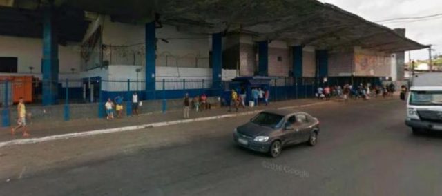 Mulher morre após ser atropelada no bairro de Sete Portas; Motorista fugiu do local