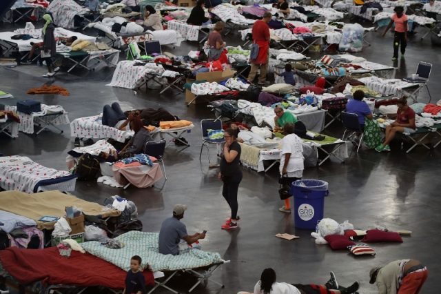 EUA: Tempestade Harvey deixa 44 mortos e ao menos 19 desaparecidos