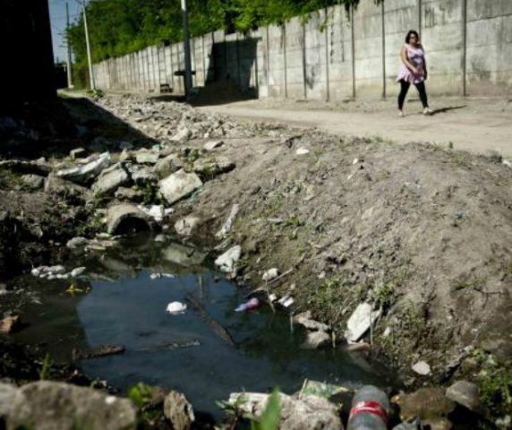 No Brasil, 45% da população não têm acesso a serviço adequado de esgoto