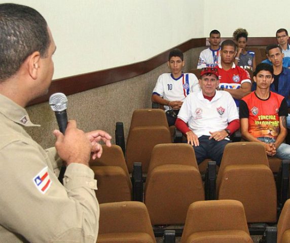 Torcedor do Vitória é baleado e 7 membros da Bamor são detidos