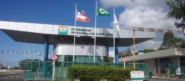  Refinaria da Petrobras vai gerar 2000 empregos na região metropolitana