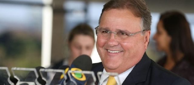 Preso na Papuda, Geddel recebe mais de R$ 20 mil de pensão da Câmara