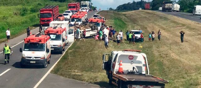 IFBA lamenta morte de servidora em acidente com van que deixou outras seis pessoas feridas na BR-324