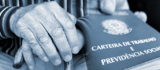 No primeiro dia de nova lei trabalhista, juiz condena funcionário a pagar R$ 8,5 mil