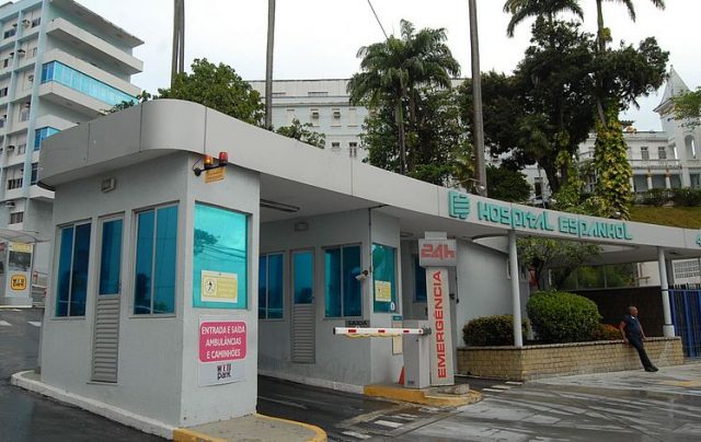 Justiça autoriza venda de carros estacionados no Hospital Espanhol