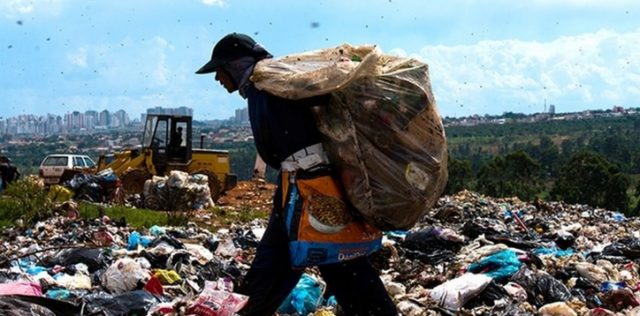 Em 2016, 24,8 milhões de brasileiros viviam na miséria, 53% a mais que em 2014, revela IBGE