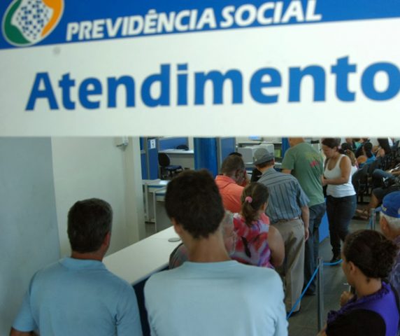 Reforma da Previdência reduzirá renda de aposentados em até 30%