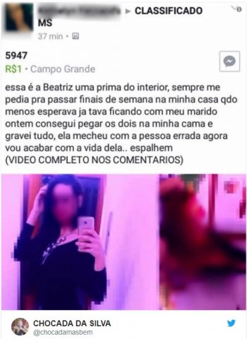 Em Campo Grande, no Mato Grosso do Sul, uma mulher que sempre abrigava a prima que morava no interior em sua casa, foi apunhalada pelas costas. A parente retribuiu a hospedagem se deitando com o marido da prima. Com o nome escondido no print que está sendo compartilhado nas redes sociais, a traída hospedava a prima do interior todos os finais de semana. Porém, chegou um momento que a mulher começou a desconfiar, já que as visitas da prima começaram a ser bem mais frequentes. Não demorou muito para ela pegar a prima com o marido infiel na cama dos dois. A vingança escolhida foi colocar nas redes sociais. No entanto, a mulher não escolheu apenas o seu perfil, mas sim um grupo da cidade de Mato Grosso do Sul, para que todos pudessem ver. Aqui podemos mostrar apenas o print, já que a gravação que está nos comentários é imprópria para menores de 18 anos. Na publicação, a traída ainda diz que quer humilhar os dois e pede para que todos espalhem as imagens e o vídeo.