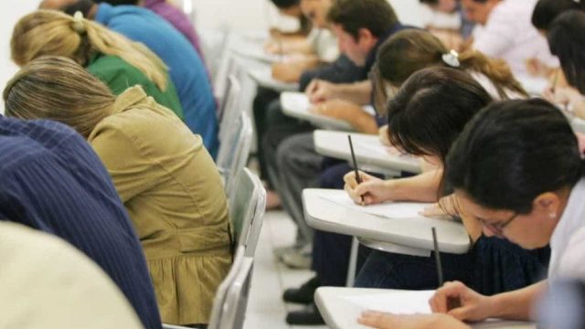 Abertura de concursos públicos federais deverá ser retomada em 2018