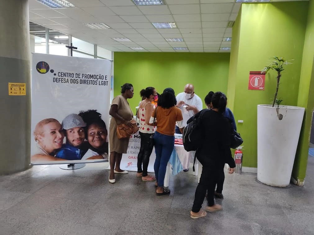 Centro LGBTQIA+ da Bahia e CCR Metrô levam Bonde da Diversidade para a Estação Pernambués