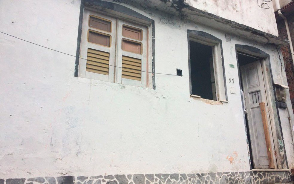 Casa onde o artista morava, em Candeias (Foto: Juliana Alamirante/G1 Bahia)
