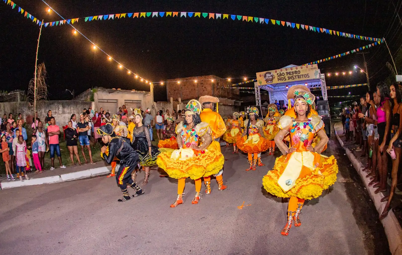 Festa anima comunidade dos distritos de Menino Jesus e Passagem dos Teixeiras