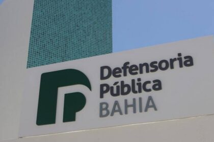 Defensoria Pública abre seleção de 40 vagas de estágio em ensino superior.