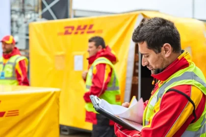 NÃO EXIGE EXPERIÊNCIA! DHL Express abre nova vaga para Auxiliar Logístico I