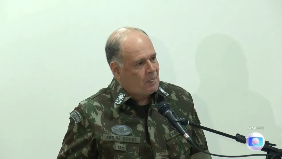 Ex-comandante do Exército confirma reuniões sobre "minuta do golpe"